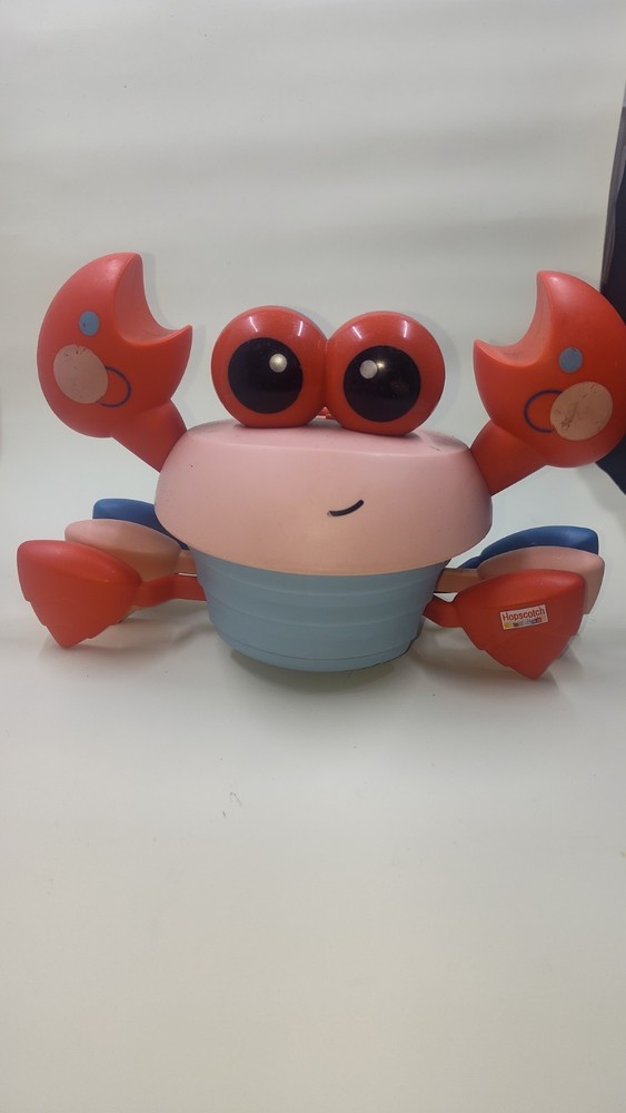 Hopscotch Crab Activity Toy Red Blue Pink Sea Life Hand-Eye Coordination