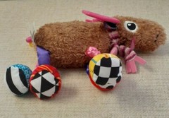 TOMY/Lamaze Moose Plush Baby Developmental Crib Toy *Crinkle/Teether/Rattle