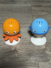 Hape Stay-Put Rattle Set of 2 sea Animal Suction Rattle Toys Whale Jelly