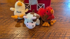 Soft Fabric Barn Toy to Fill With Baby Animals Chick Duck Cow Toddler Toy Euc