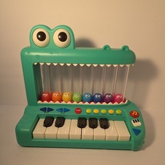 Battat BT1801 Croco Pop Piano Toy Keyboard w/ Songs Sounds Lights Green + Instru