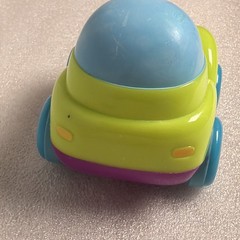 2012 Pull & Go Car – Manhattan Toy Co. 3” Blue White Orange Toddler Toy