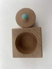 Lovevery Thinker Play Kit Pincer Puzzle Montessori 11–12 Months