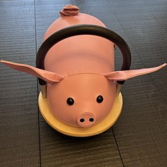 2011 Original Wheely Bug 7512 Wheely Pig Small Toddler Ride-On Toy USA Shipped