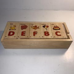 52 piece Alphabet & Picture Wooden Puzzle w/ Storage Box ABC Education