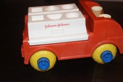 Johnson & Johnson Shape Sorter Fire Truck Pull Toy Complete Set Vintage