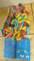 64PCS Magnetic Building Blocks – Montessori style Sensory Toys