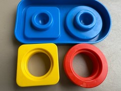 VTG RARE 1980 plastic Johnson & Johnson Parent’s Magazine stacking rattle toy