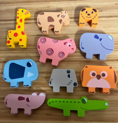 Wooden stackable animals – total of 10 pieces