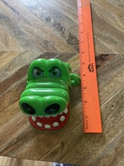 Funny Big Crocodile Mouth Dentist Bite Finger Toy Family Game For Kids Gift 37A