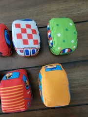 Melissa & Doug Baby Lot Of 7 Take Along Town Soft Cars Rattle Crinkle Squeak Toy