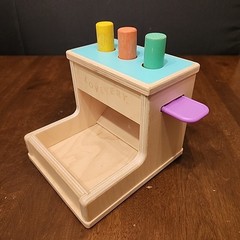 Lovevery Wooden Peg Drop The Thinker Play Kit Baby 11-12 Months Montessori Toy