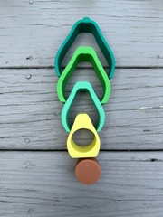Viral Fun Avocado Silicone Stacking Toy – 5 Pieces, Safe BPA-Free, Easy to Clean