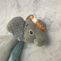 Bebe Mondo Elephant Farm & Jungle Buddies Crinkle Activity Soft Book 18