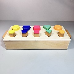 KiwiCo Pop-Up Shape Sorter Puzzle Wooden Blocks Match Colors Shapes Cute Faces