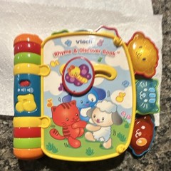 VTech Rhyme & Discover Book Interactive Nursery Rhymes Toy, Multicolor 6-36M
