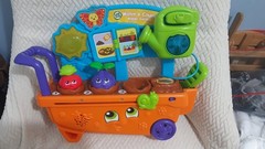 LeapFrog Water & Count Veggie Garden Learning Toy Counting Motor Skills 12-36M