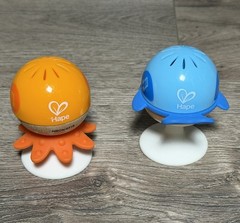 Hape Stay-Put Rattle Set of 2 sea Animal Suction Rattle Toys Whale Jelly