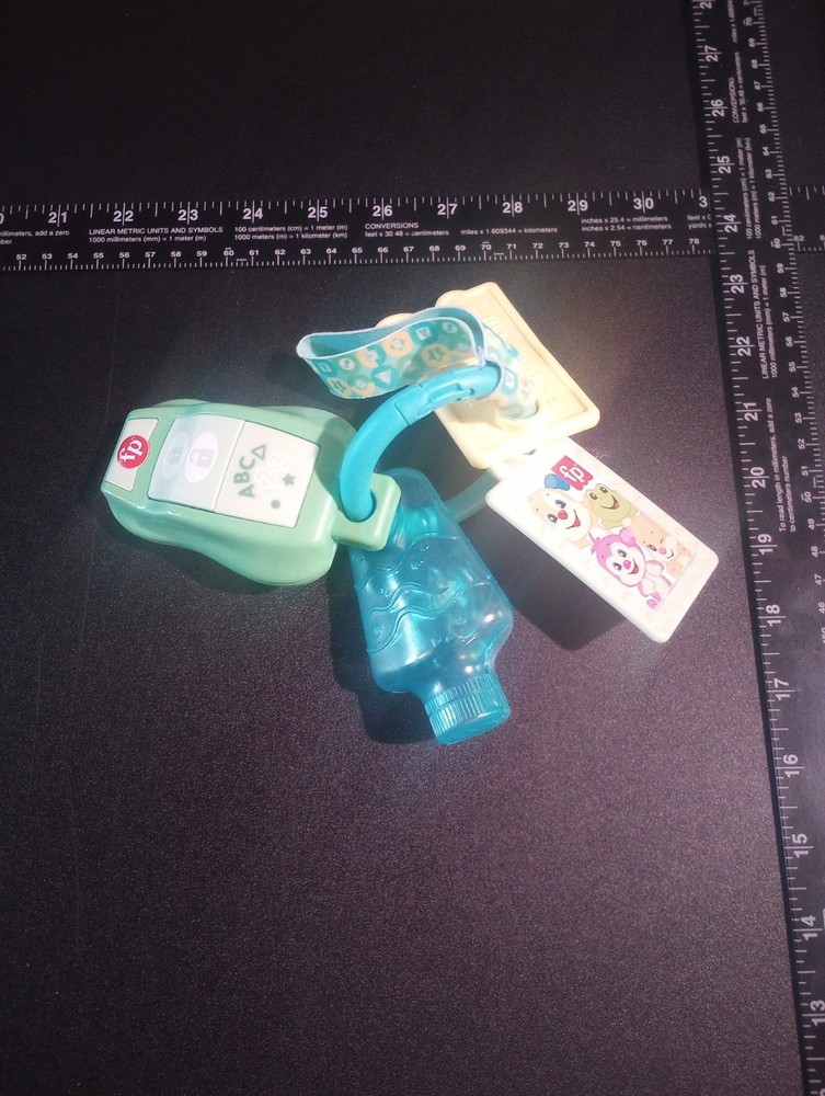 Mattel Fisher-Price Laugh & Learn Play & Go Activity Keys Baby and Toddler Toy