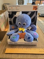 Baby Einstein Octoplush Musical Plush Toy New in Box See Pics And Description