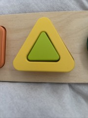Lovevery Geo Shapes Puzzle Montessori Wooden The Realist Play Kit 19-21 months