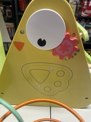 Happy Hen Activity Box 18mths- 10pcs. Designed In Paris.