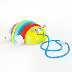 Classic Pull-Toy: Natural wood ladybug, great gift idea – children 18-24 months