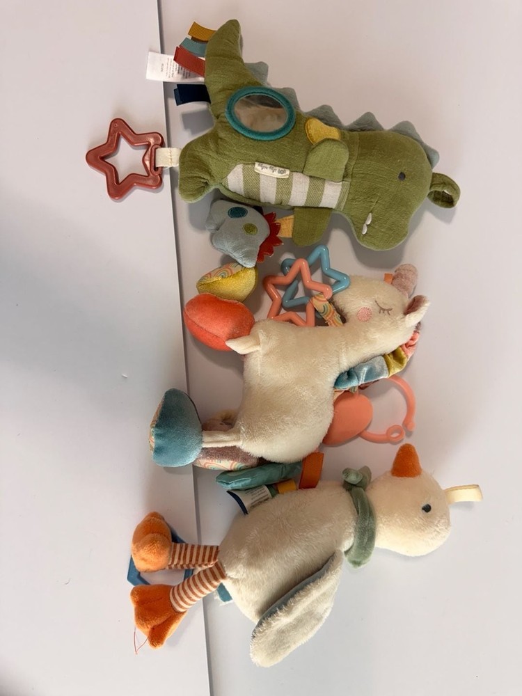 Itzy Ritzy Plush Sensory Stroller and Car Seat Activity Hanging Toys Set
