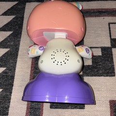 Fisher Price Bright Beats BeatBelle Pink Interactive Light Up Learning Music Toy
