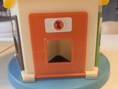 Vintage Chicco Peek-A-Babe Peekaboo Gazoobo Zoo House Shape Sorter Toy