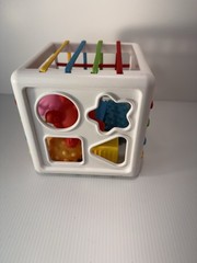 Fat Brain Toys Innybin Shape Learning Toys, Sensory Toys for Babies and Toddlers