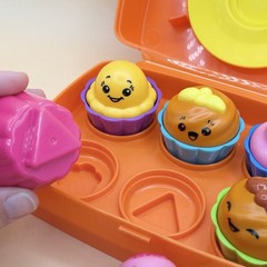 TOMY Toomies Shake and Sort Cupcake Shape Sorter Orange Case 10M +