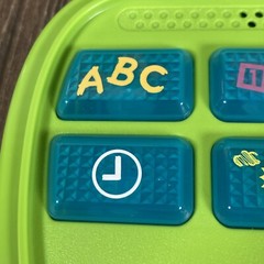 CoComelon Sing & Learn Laptop Toy 60+ Learning Phrases Music Games, 18mos+ VIDEO