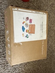 Lovevery the Explorer Play Kit 9-10 Months