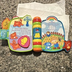 VTech Rhyme & Discover Book Interactive Nursery Rhymes Toy, Multicolor 6-36M