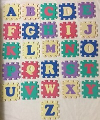 36 Interlocking Spongy Play Tiles Uppercase A – Z  And Numerals 0 – 9 New