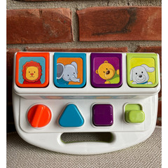 Battat Brand Pop-Up Pals Animal Push & Pop Up Toy Great Condition