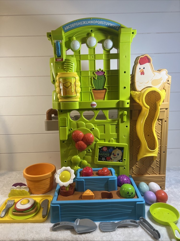 Fisher-Price Laugh & Learn Grow-the-Fun Garden to Kitchen Playset. Missing 3