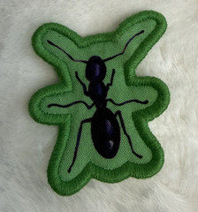 Lovevery Fuzzy Bug Shrub Replacement Insect Stick On BLACK ANT