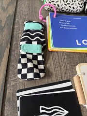 COMPLETE Lovevery The Looker Play Kit Newborn Infant Original Used