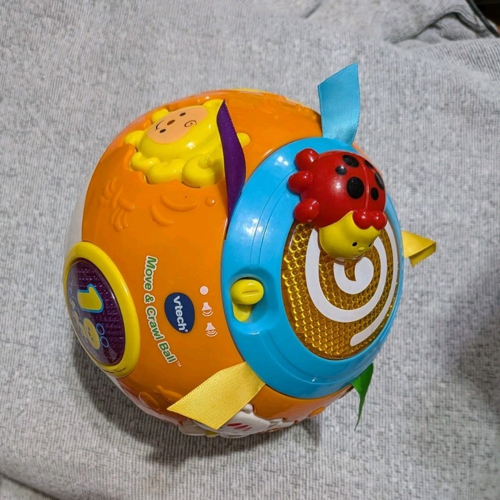 VTech Move & Crawl Ball Baby Toy Ball, Animals Theme, Multicolor, 6-36M