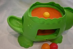 Fisher-Price Double Poppin’ Dino Mattel 2016 Lime Triceratops Interactive Toy