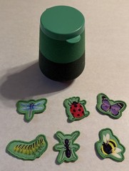 Lovevery Fuzzy Bug Shrub With 6 Bugs The Pioneer Playkit Montessori 5.5″ Toddler