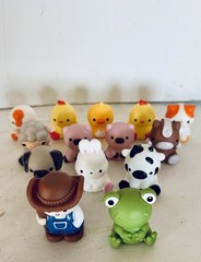 Lot Of 14 Farm Animals & Farmer Pretend Finger Puppets Toys Toddler Learning Toy