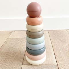 Neutral Pastel Stacking Rings Toy – Soft Tones