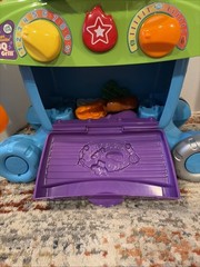 LeapFrog Smart Sizzlin’ BBQ Grill Learning Toy Interactive Kids Kitchen Grill