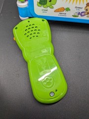 LeapFrog Learning Toy Bundle Scout Remote + 100 Words Book