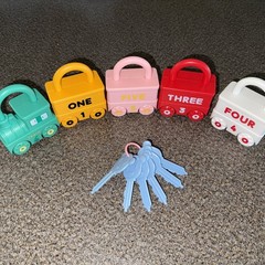 Montessori Vehicle Lock & Key Toy Set Numbers 0,1,3,4,5 Learning Toy Missing 2