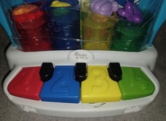 Baby EINSTEIN Pop & Glow Piano Musical Light Up Baby Toy Popping Sea Life 2 Mode