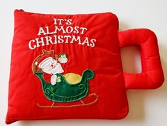 Vintage Kubla Kids It’s Almost Christmas Cloth Fabric Book With Zipper Handles